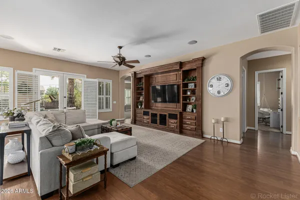 $999,000 | 1397 East Glacier Place, Chandler, AZ 85249