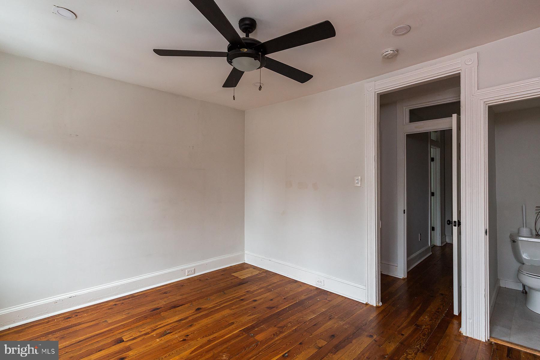 138 Laurel Street Lancaster, PA 17603 - Photo 30 of 42 wooden floor in an empty room