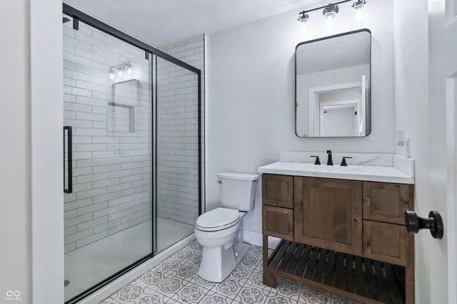 $695,000 | 10274 South 400 West, Pendleton, IN 46064