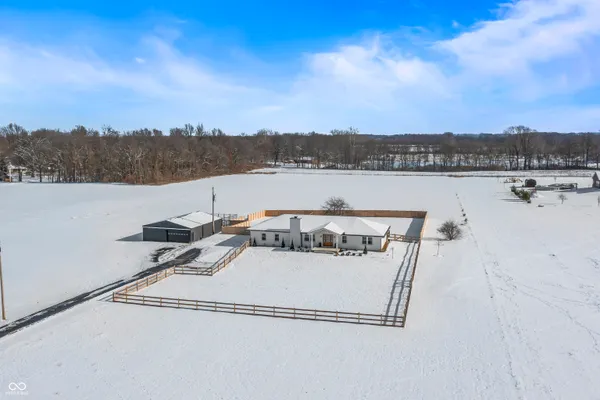 $689,000 | 10274 South 400 West, Pendleton, IN 46064