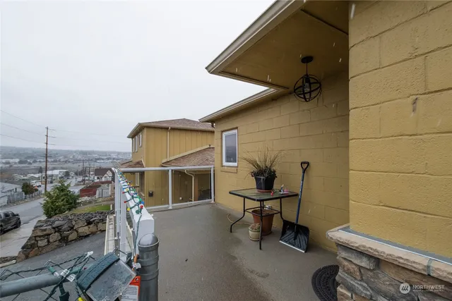 $1,450,480 | 1201 Monitor Avenue, Wenatchee, WA 98801