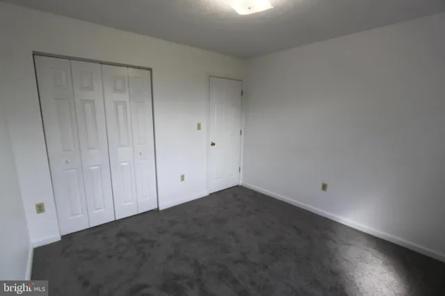 $1,695 | 160 Stadium Circle, Inwood, WV 25428