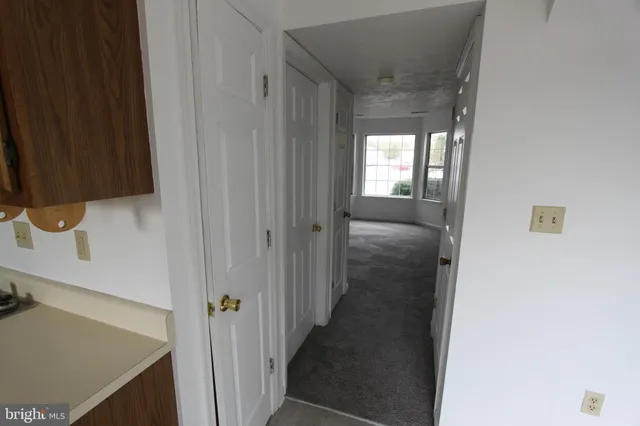 $1,695 | 160 Stadium Circle, Inwood, WV 25428