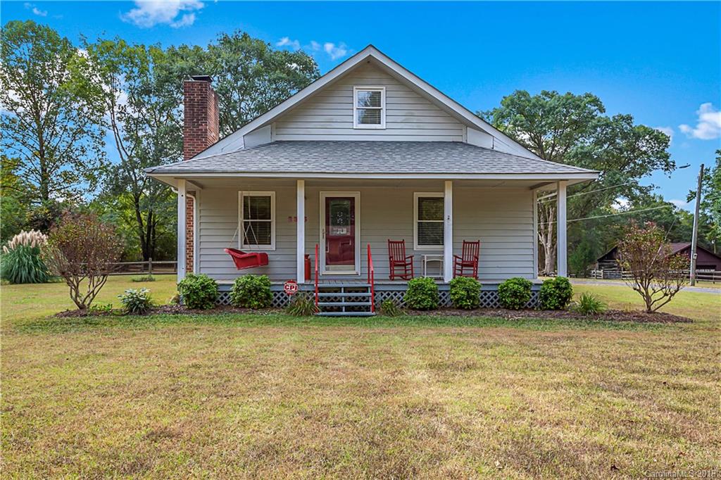 2315 Primm Road Charlotte, NC 28216 - Photo 1 of 25 Gallery Image 1