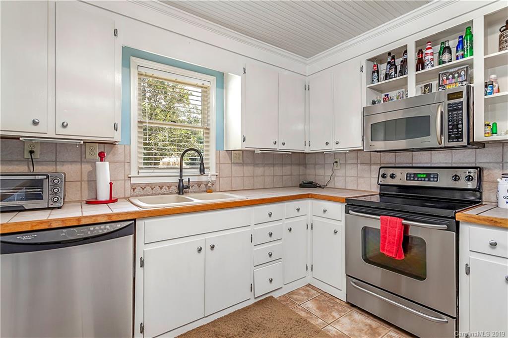 2315 Primm Road Charlotte, NC 28216 - Photo 11 of 25 Gallery Image 11
