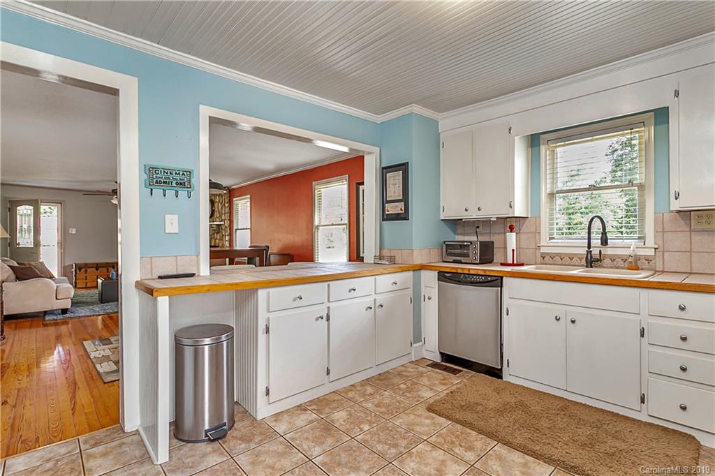2315 Primm Road Charlotte, NC 28216 - Photo 12 of 25 Gallery Image 12