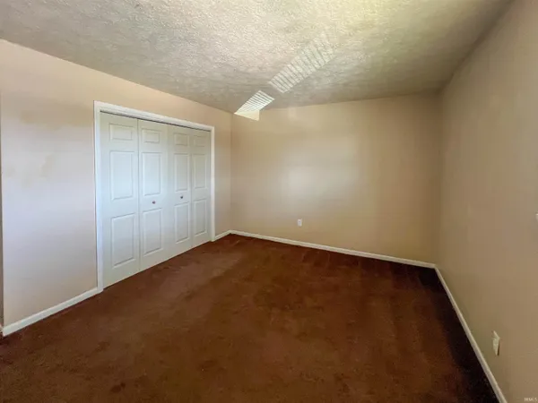 $1,800,000 | 1410 East Jefferson Street, Franklin, IN 46131