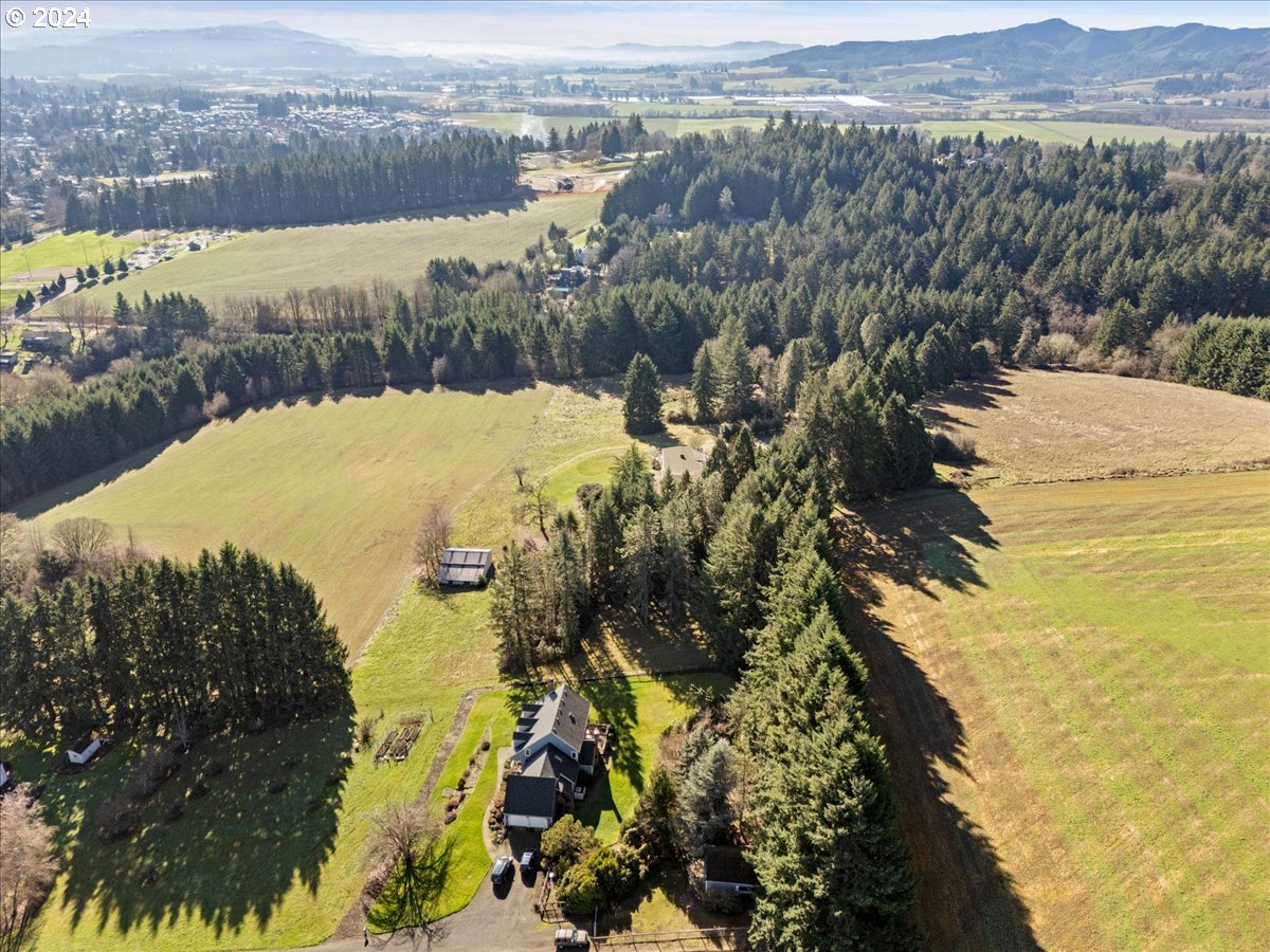 45157 Northwest David Hill Road Forest Grove, OR 97116 - Photo 3 of 15