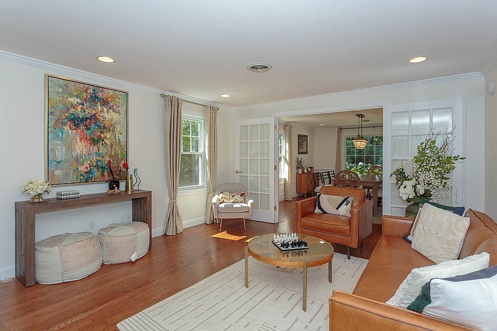 139 Gerald Road Milton, MA 02186 - Photo 11 of 41 Gallery Image 11