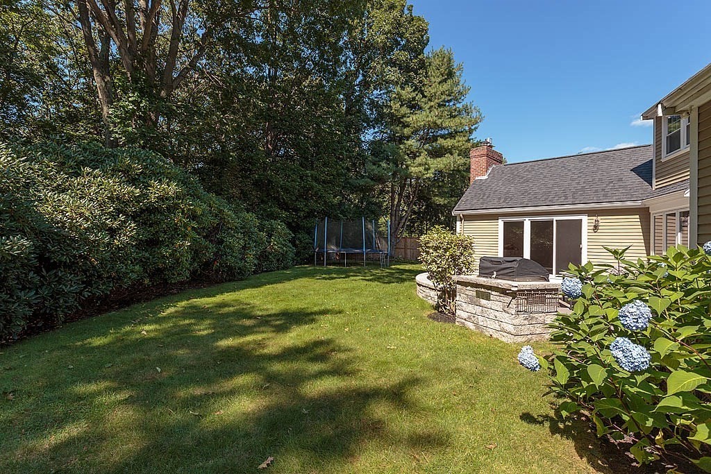 139 Gerald Road Milton, MA 02186 - Photo 8 of 41 Gallery Image 8