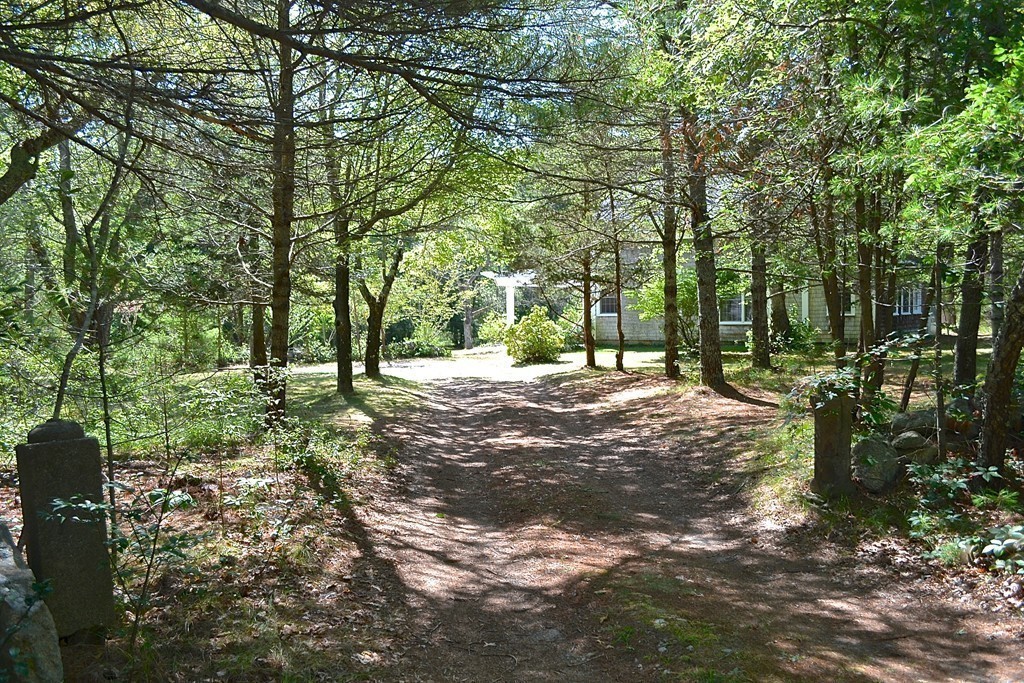 218 Great Neck Road Wareham, MA 02571 - Photo 21 of 26 Gallery Image 21
