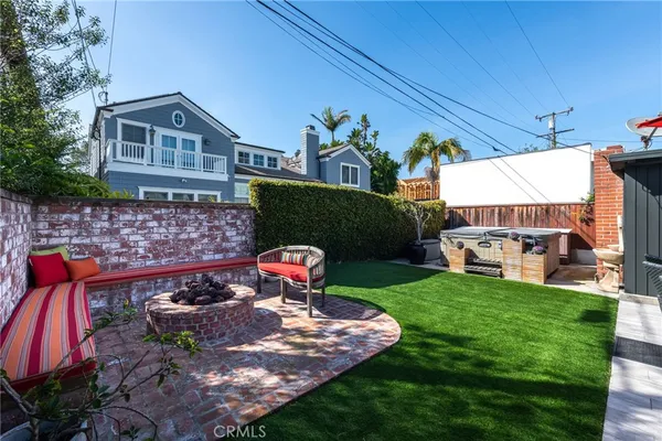 $2,799,000 | 3013 Oak Avenue, Manhattan Beach, CA 90266