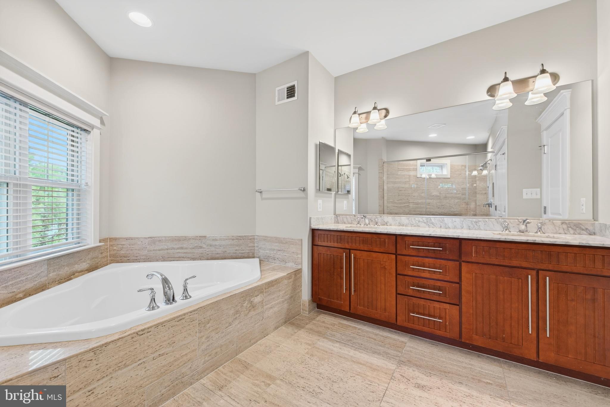 2134 Haycock Road Falls Church, VA 22043 - Photo 23 of 41 Gallery Image 23