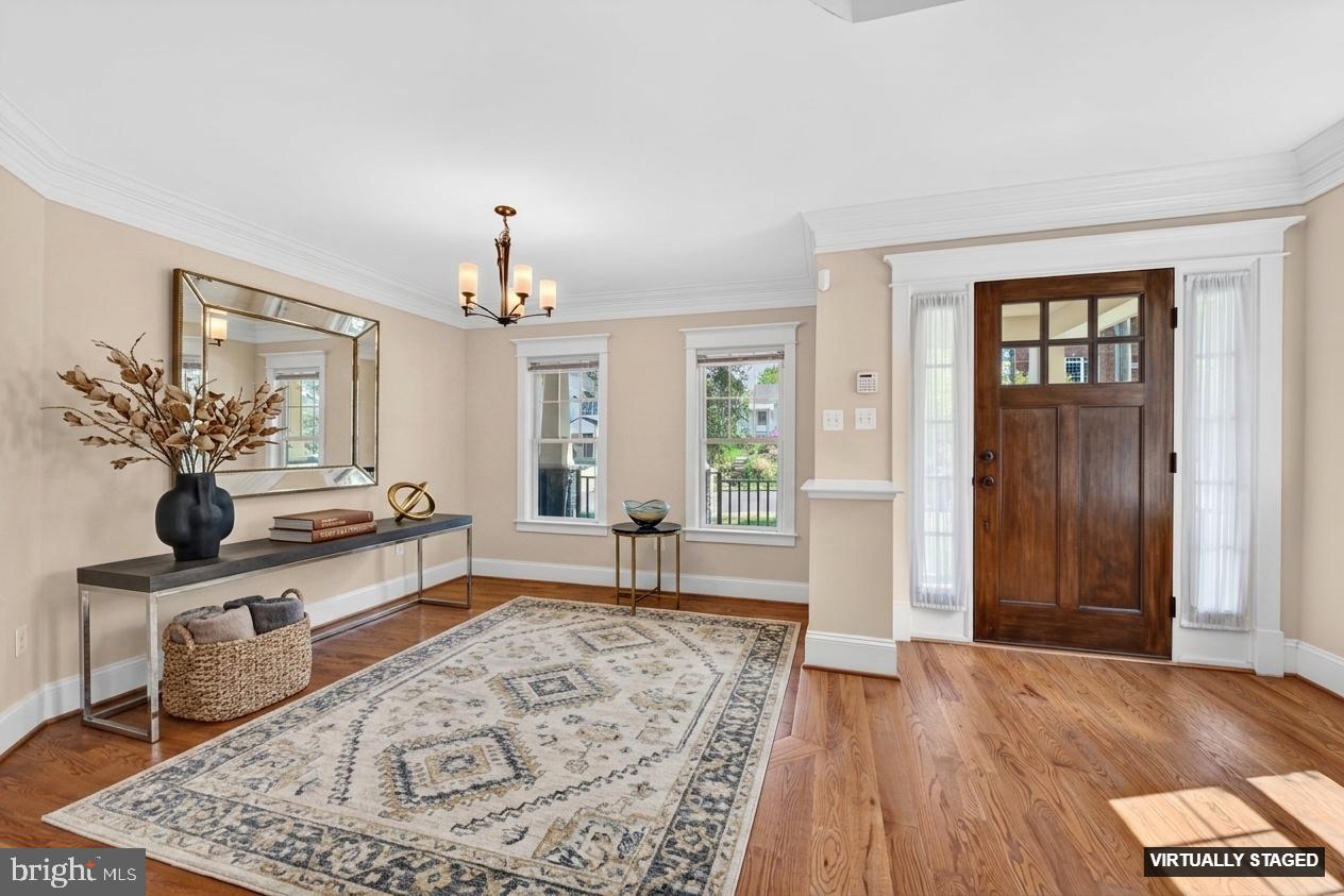 2134 Haycock Road Falls Church, VA 22043 - Photo 4 of 41 Gallery Image 4