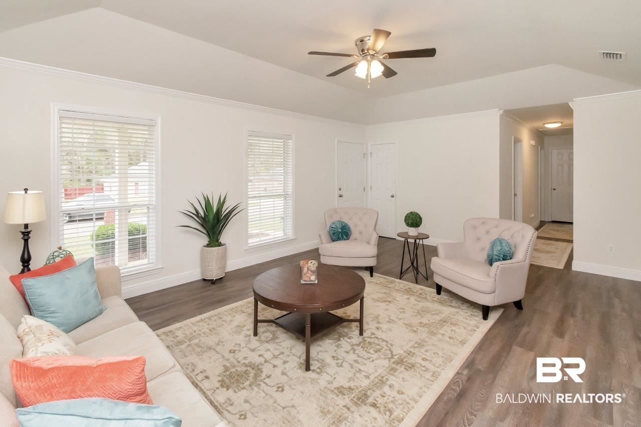 6555 Woodside Drive Theodore, AL 36582 - Photo 2 of 16