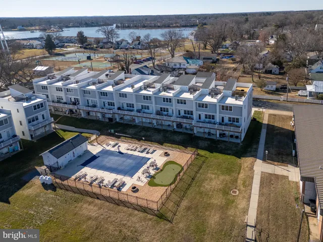 $550,000 | 308 Douglas Avenue, Colonial Beach, VA 22443