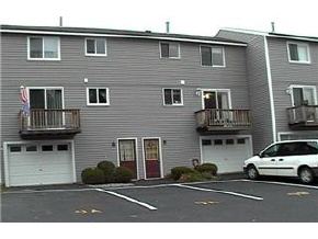 9 B Cedarbrook Village, Unit 9 Rochester, NH 03867 - Photo 2 of 4