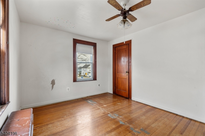 84 2nd Avenue Raritan, NJ 08869 - Photo 19 of 34