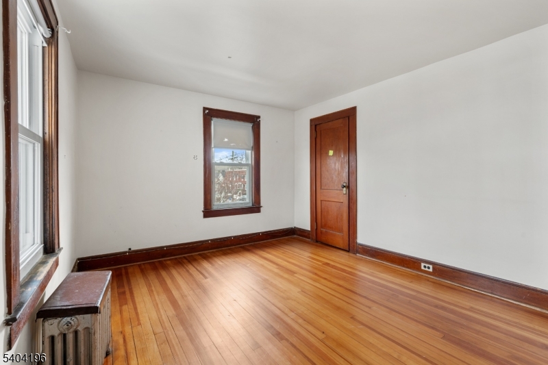 84 2nd Avenue Raritan, NJ 08869 - Photo 21 of 34