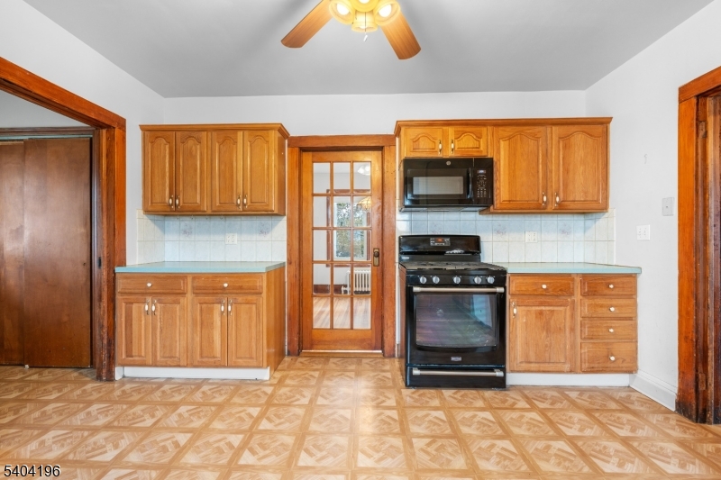 84 2nd Avenue Raritan, NJ 08869 - Photo 9 of 34