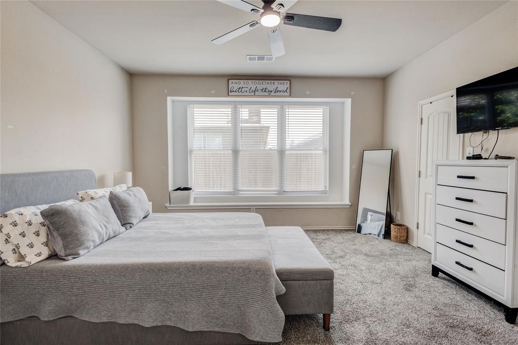 10844 Hawks Landing Road Fort Worth, TX 76052 - Photo 13 of 19