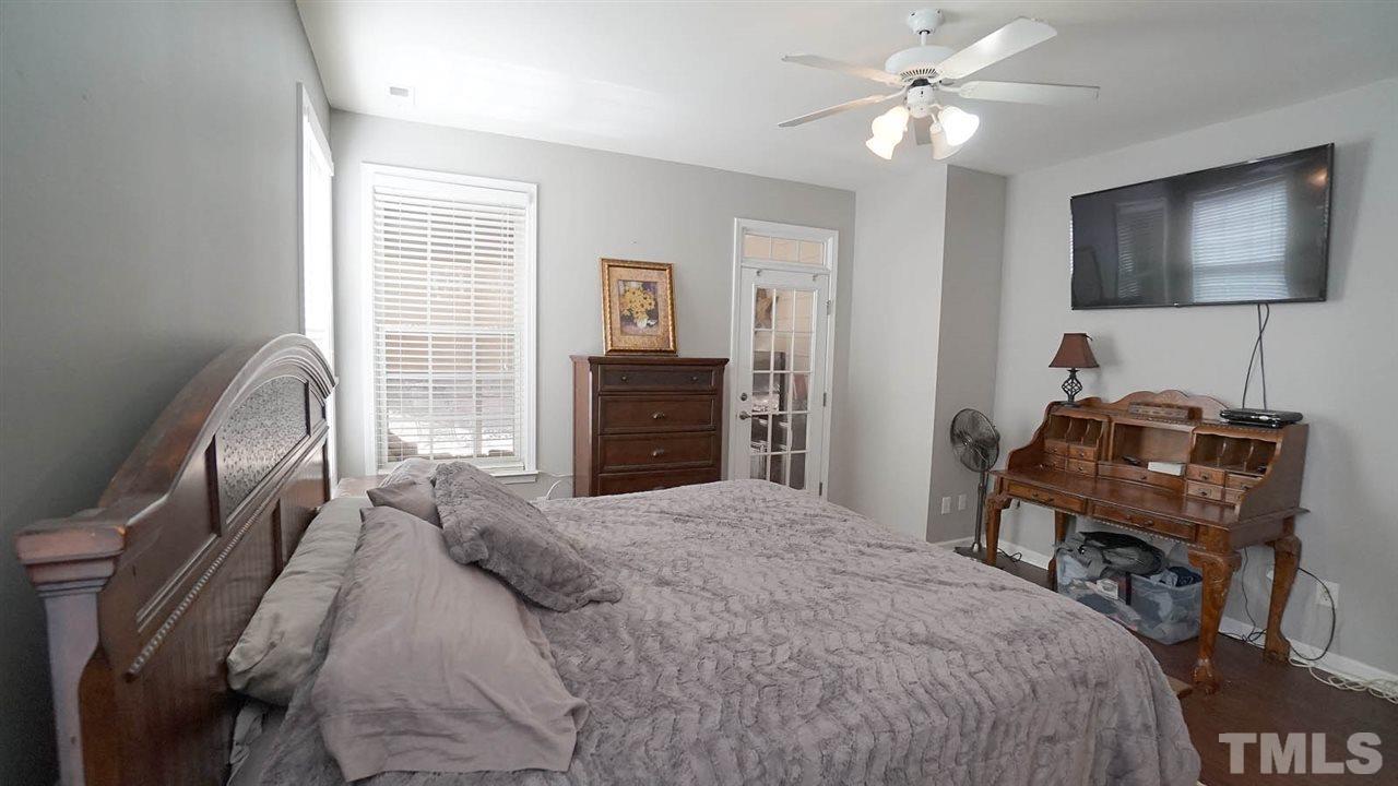 10501 Dapping Drive Raleigh, NC 27614 - Photo 11 of 20