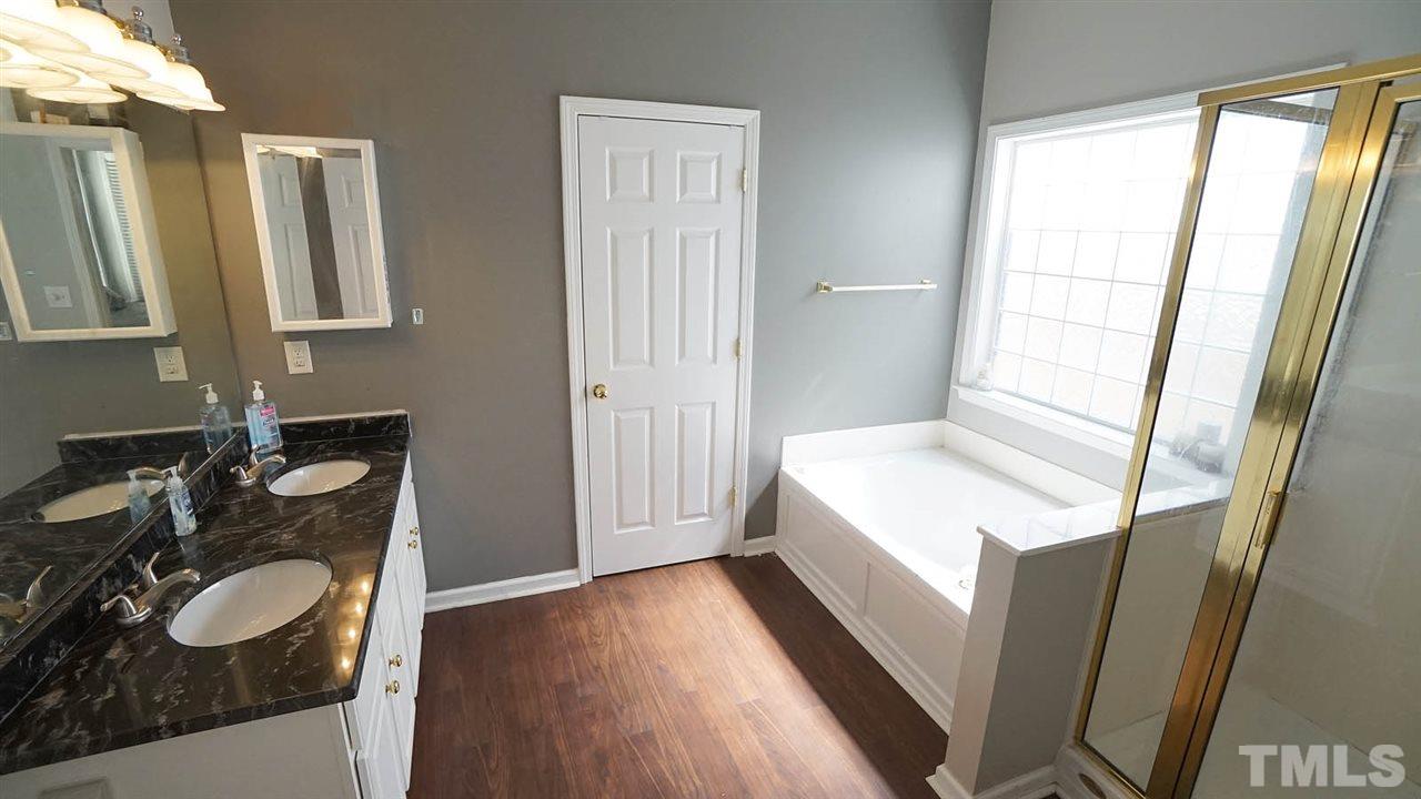 10501 Dapping Drive Raleigh, NC 27614 - Photo 14 of 20