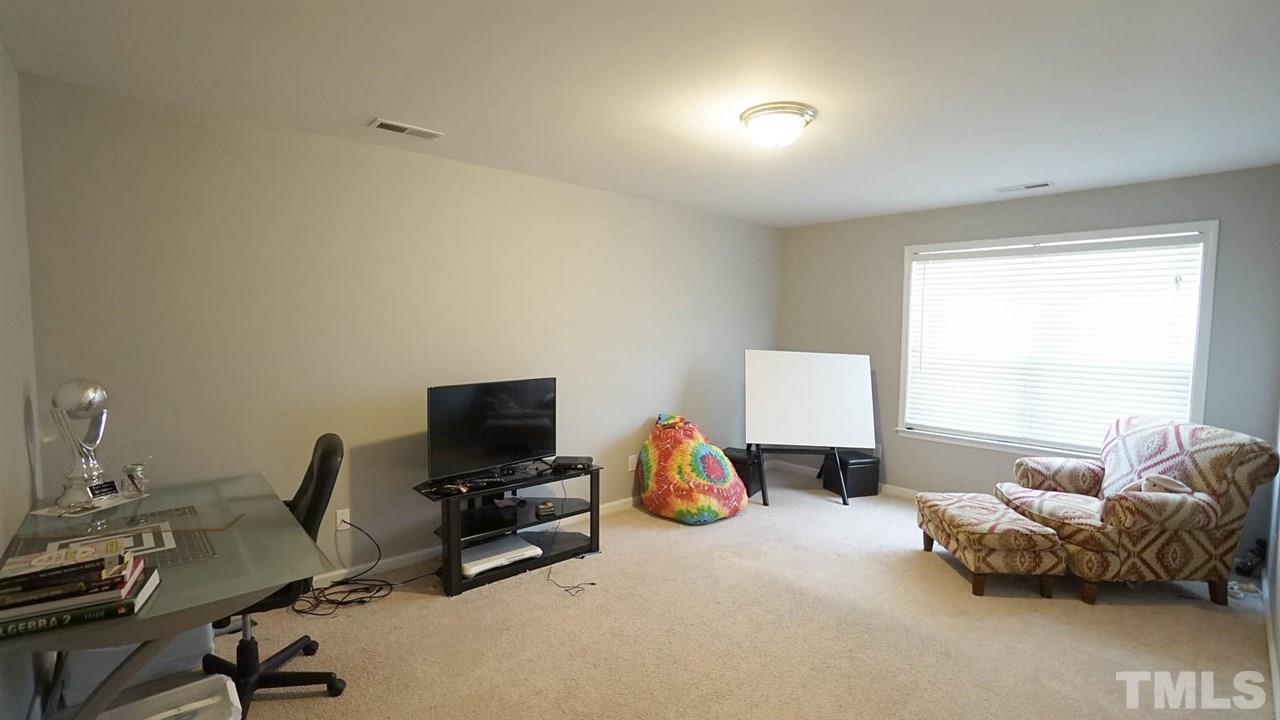 10501 Dapping Drive Raleigh, NC 27614 - Photo 18 of 20
