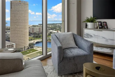 $975,000 | 777 North Ashley Drive, Unit 2514, Tampa, FL 33602