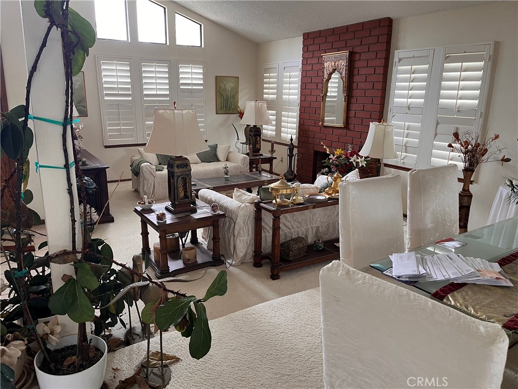 2733 North Vista Knoll Road Orange, CA 92867 - Photo 2 of 10