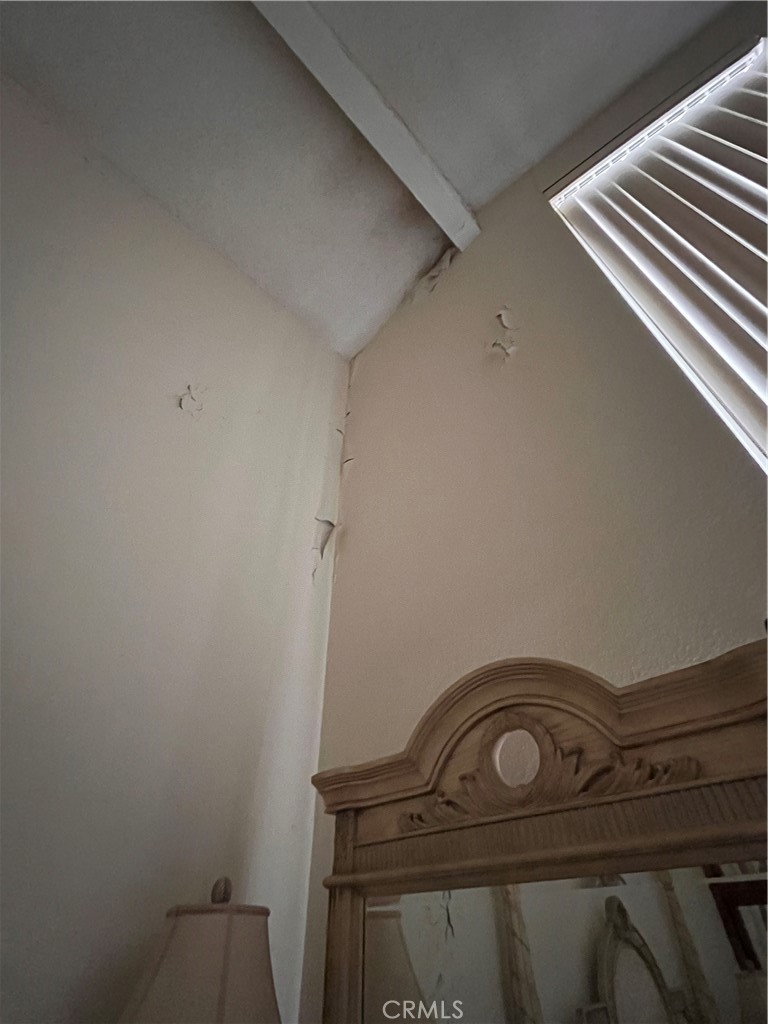 2733 North Vista Knoll Road Orange, CA 92867 - Photo 5 of 10