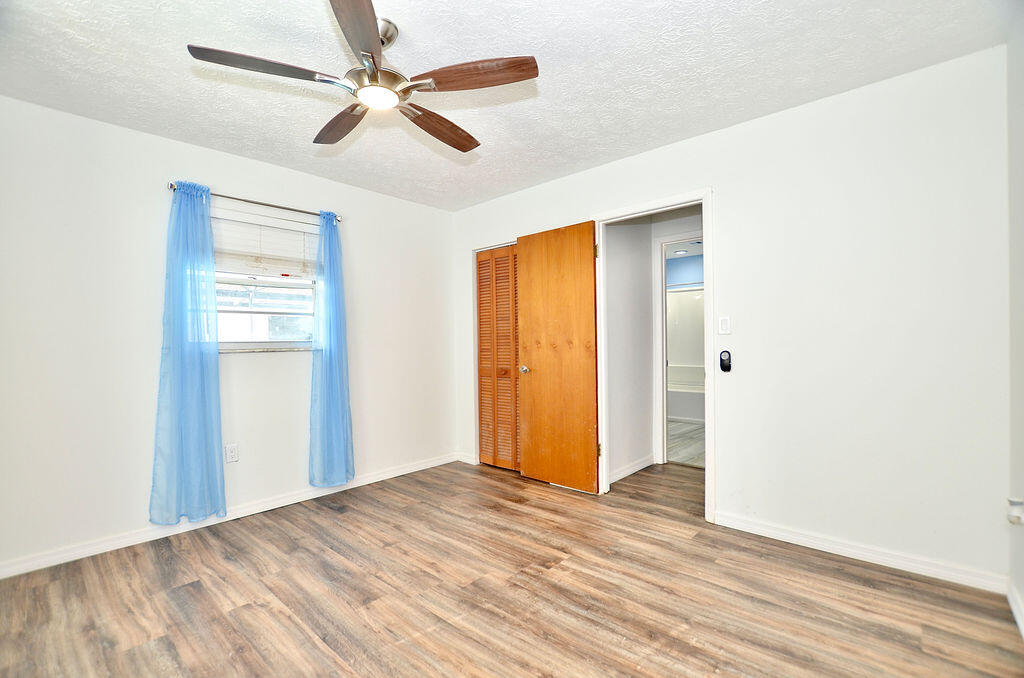 2789 Devine Road Fort Pierce, FL 34981 - Photo 39 of 133 3rd bed