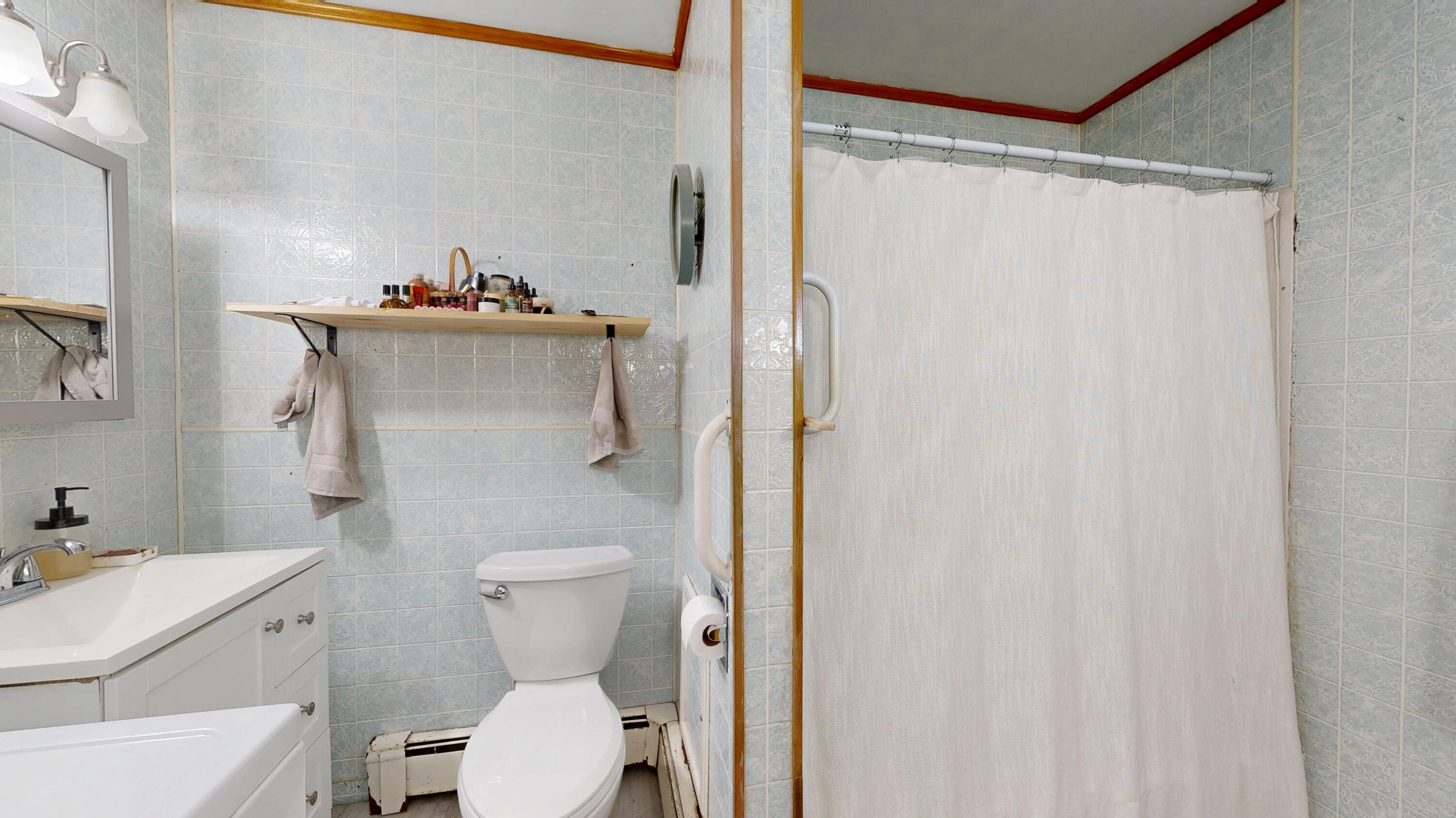 41 Monroe Street Augusta, ME 04330 - Photo 14 of 33 41-Monroe-Street-10302025_104214