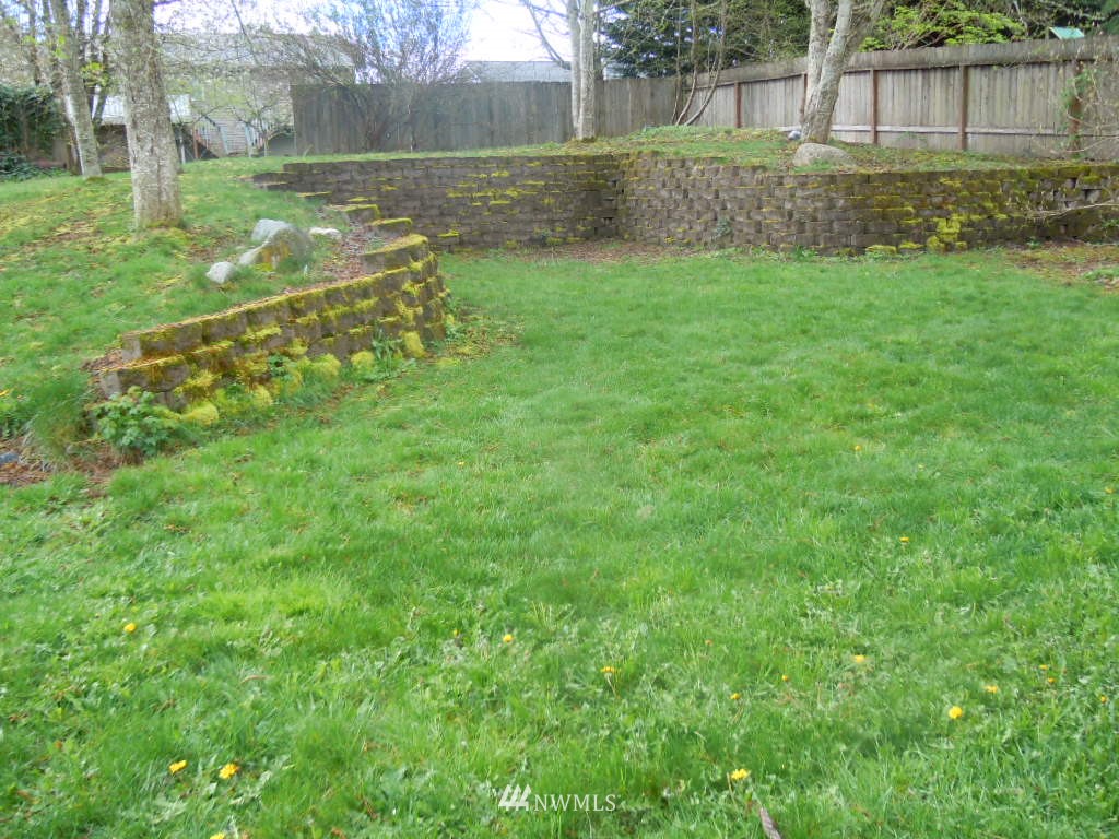 7336 East Collins Road Port Orchard, WA 98366 - Photo 16 of 17 Gallery Image 16