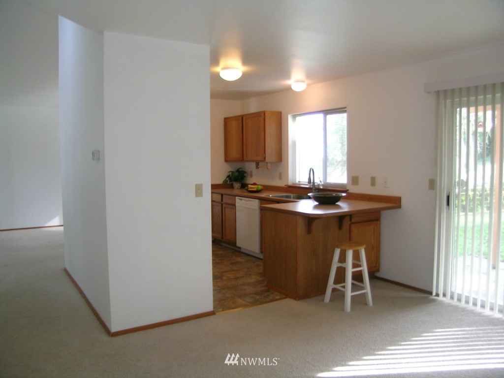 7336 East Collins Road Port Orchard, WA 98366 - Photo 7 of 17 Gallery Image 7