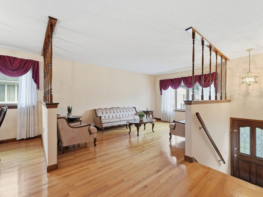 10 Bramucci Street Ludlow, MA 01056 - Photo 7 of 42
