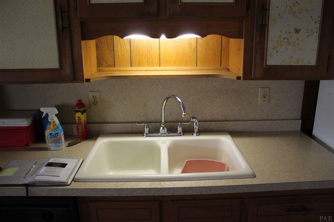 1630 West 9 & Half Mile Road Cantonment, FL 32533 - Photo 8 of 42 Gallery Image 8