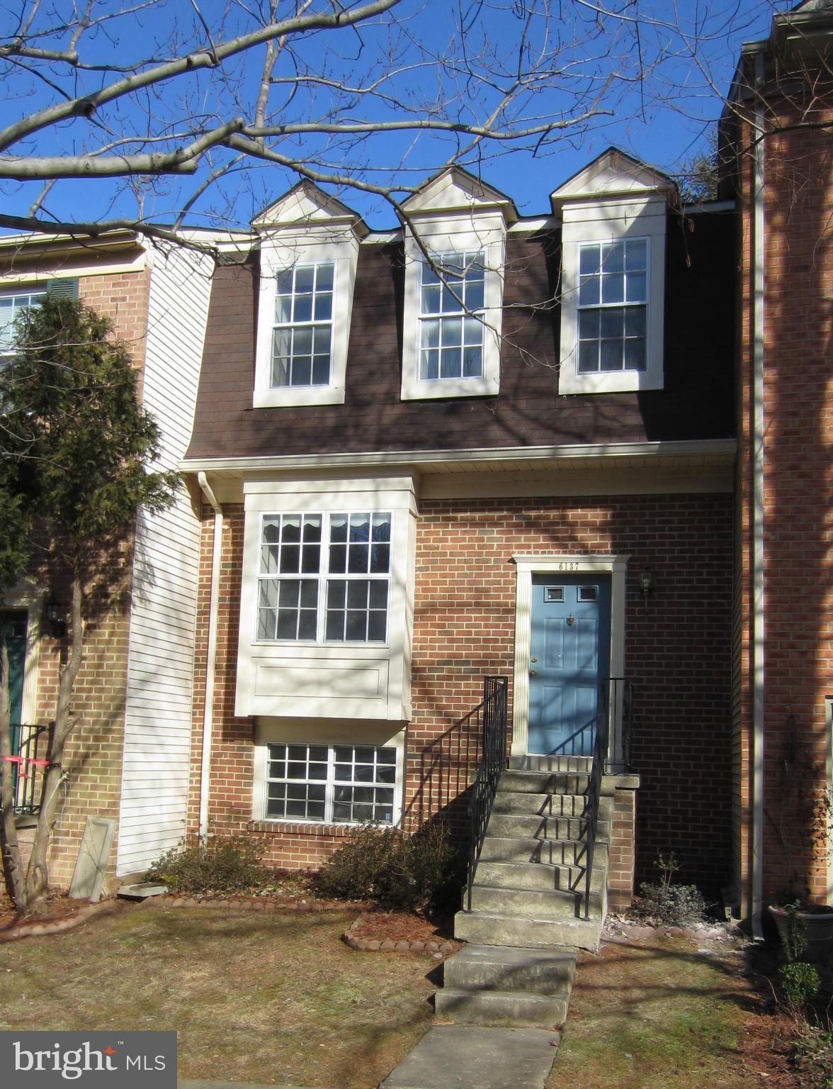 6137 Willowick Lane Springfield, VA 22152 - Photo 1 of 17 Exterior (Front)