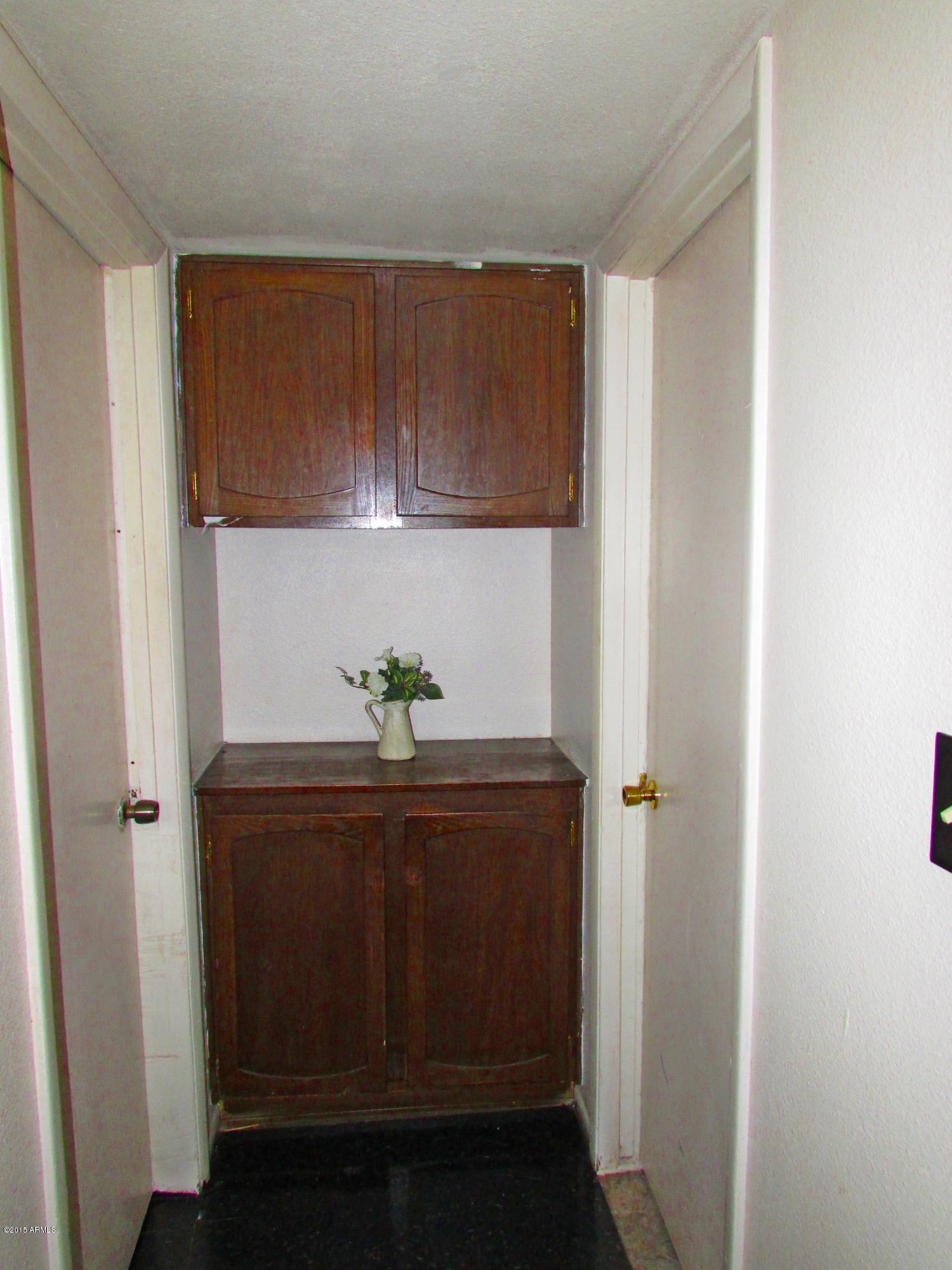 4336 East Vineyard Road Phoenix, AZ 85042 - Photo 20 of 36 AIMG_2683