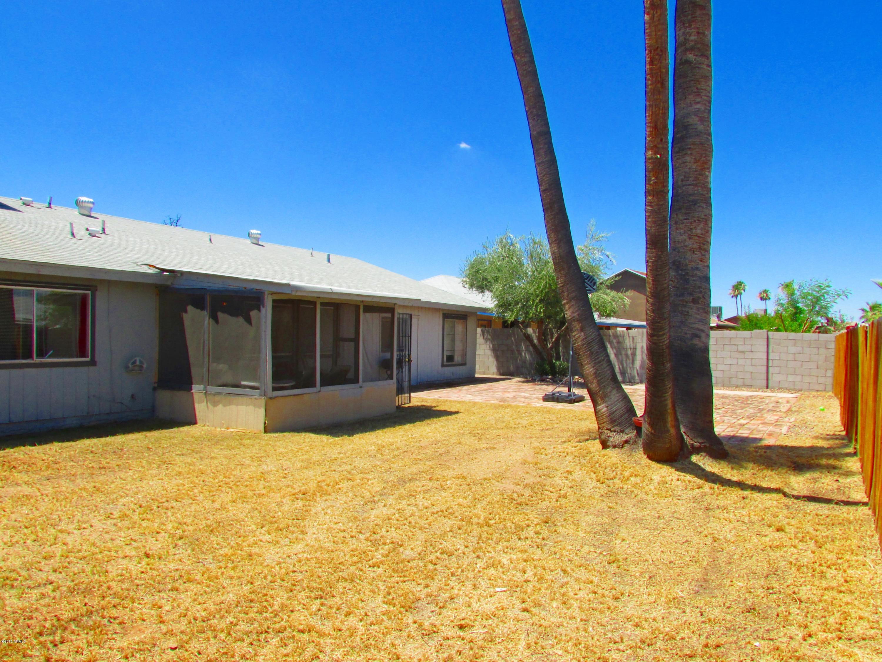 4336 East Vineyard Road Phoenix, AZ 85042 - Photo 29 of 36 AIMG_2635