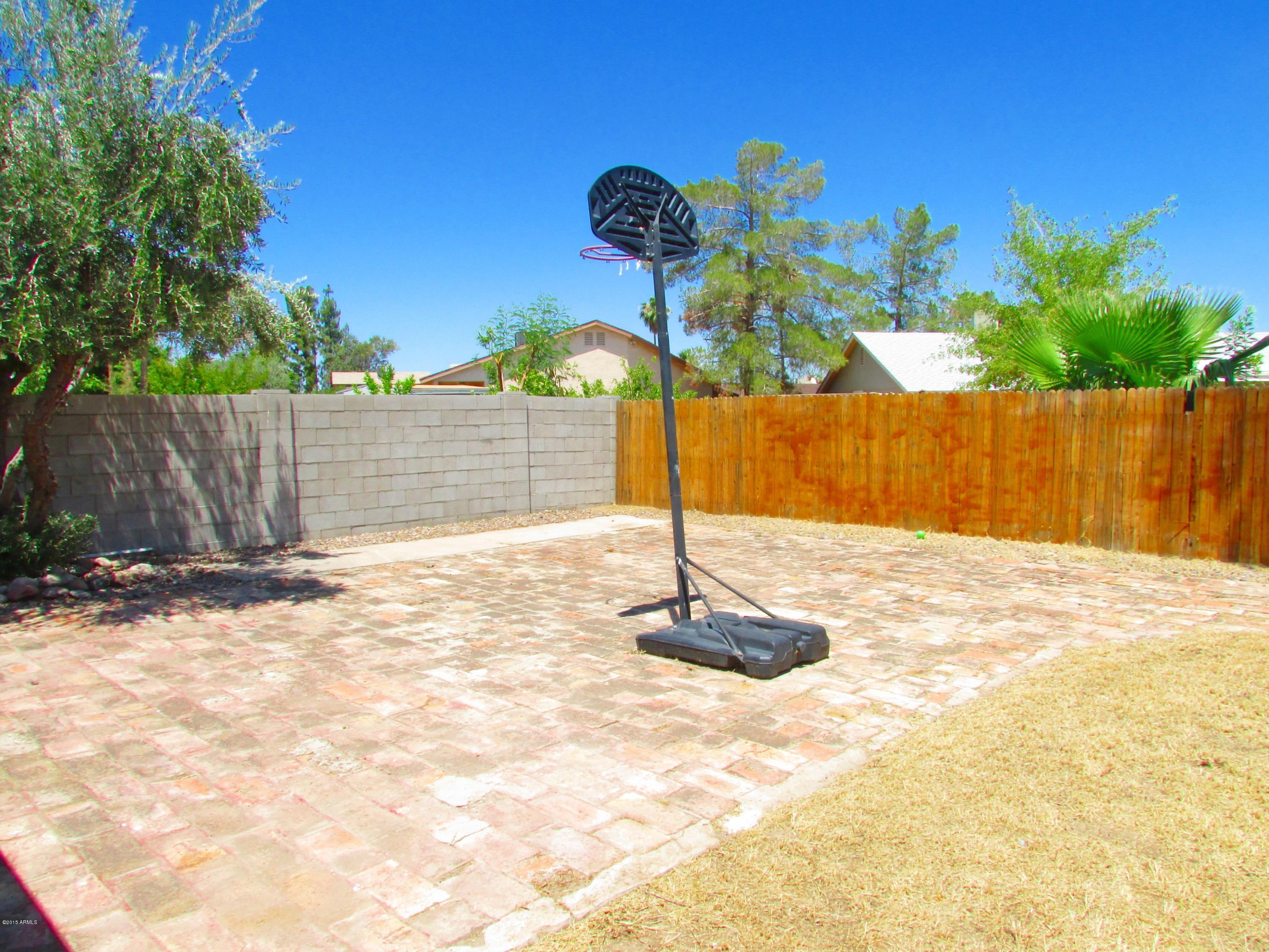 4336 East Vineyard Road Phoenix, AZ 85042 - Photo 30 of 36 AIMG_2638