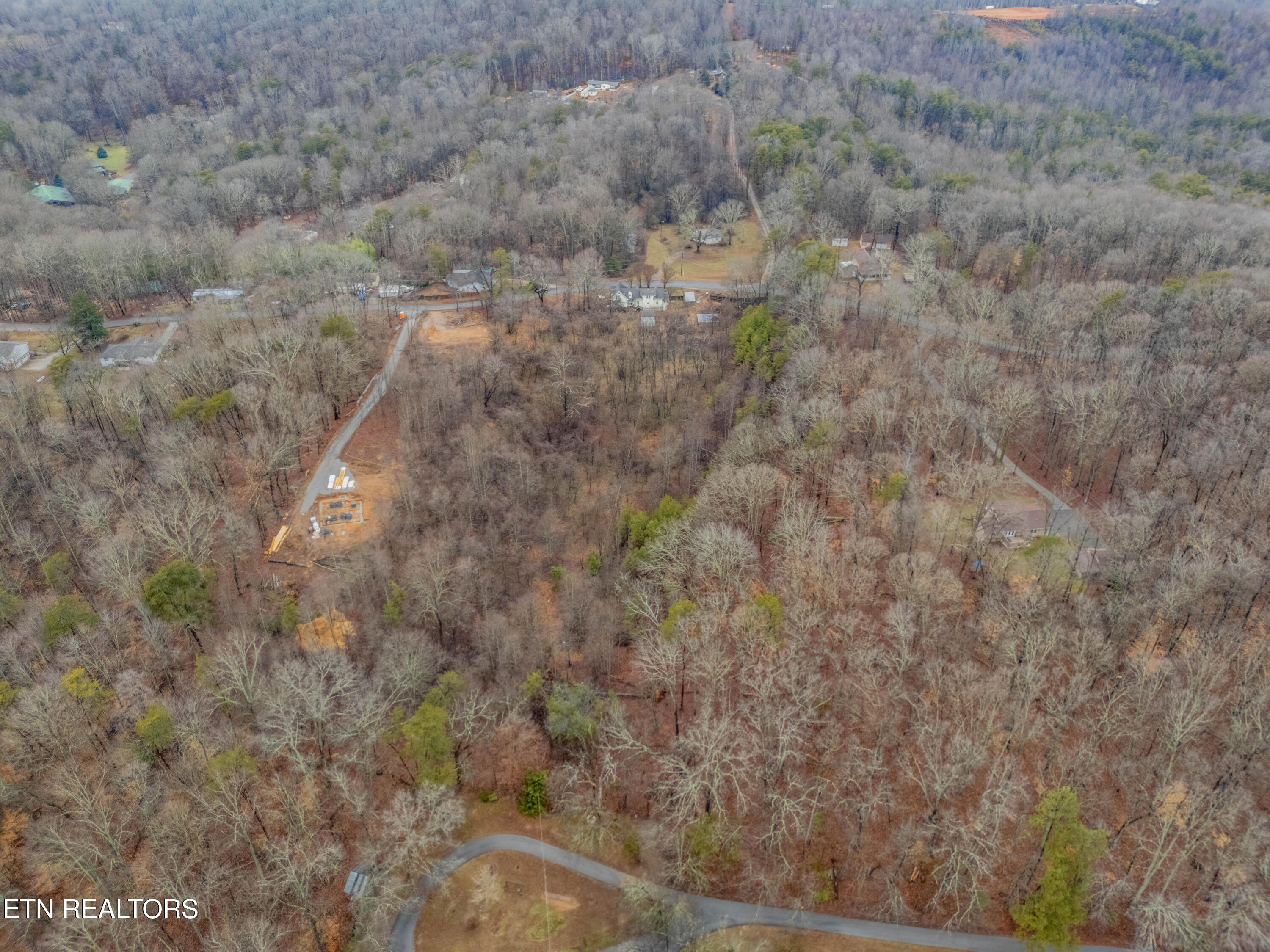 479 Black Oak Road Clinton, TN 37716 - Photo 14 of 17 DJI_20260204214715_0957_D-HDR