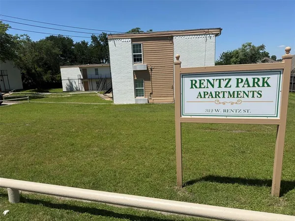 $1,050 | 312 West Rentz Street, Unit 91, Weatherford, TX 76086