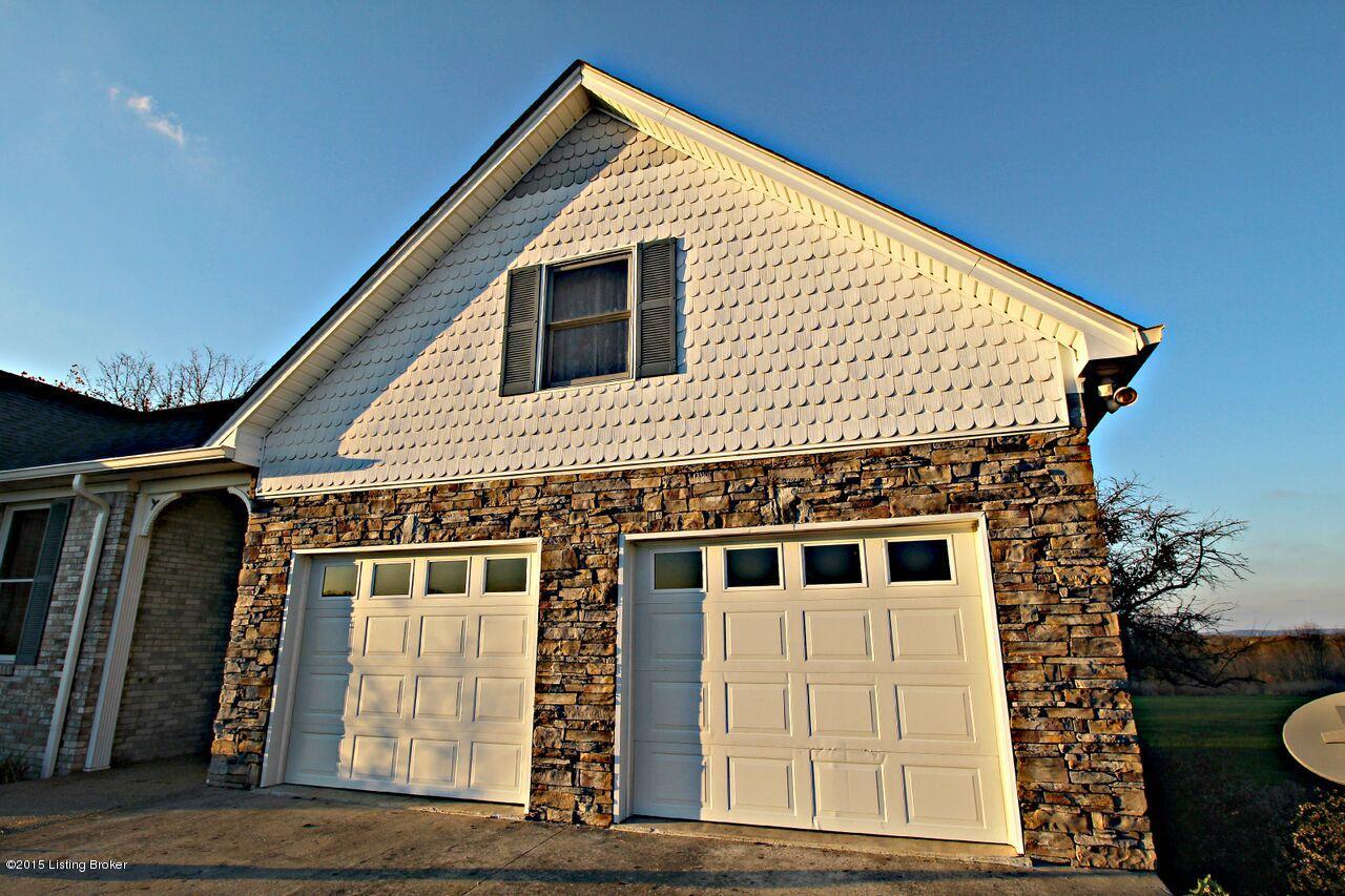 12699 Mt Eden Road Mount Eden, KY 40046 - Photo 38 of 52 garage