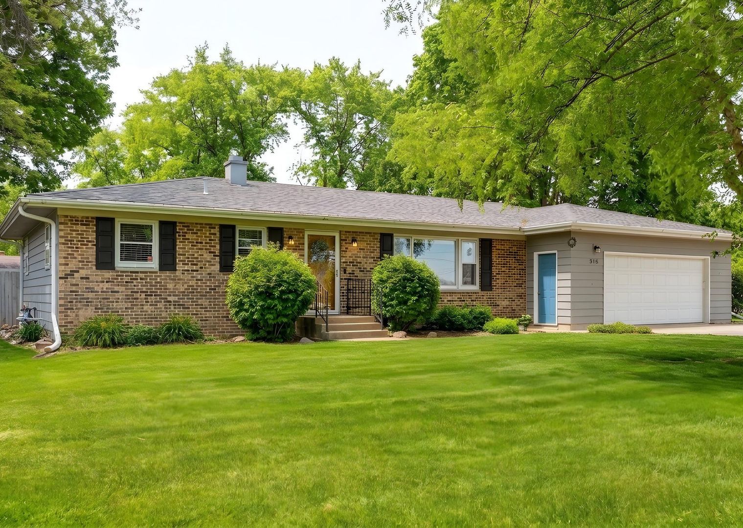316 West Knights Road Sandwich, IL 60548 - Photo 2 of 46 Gallery Image 2