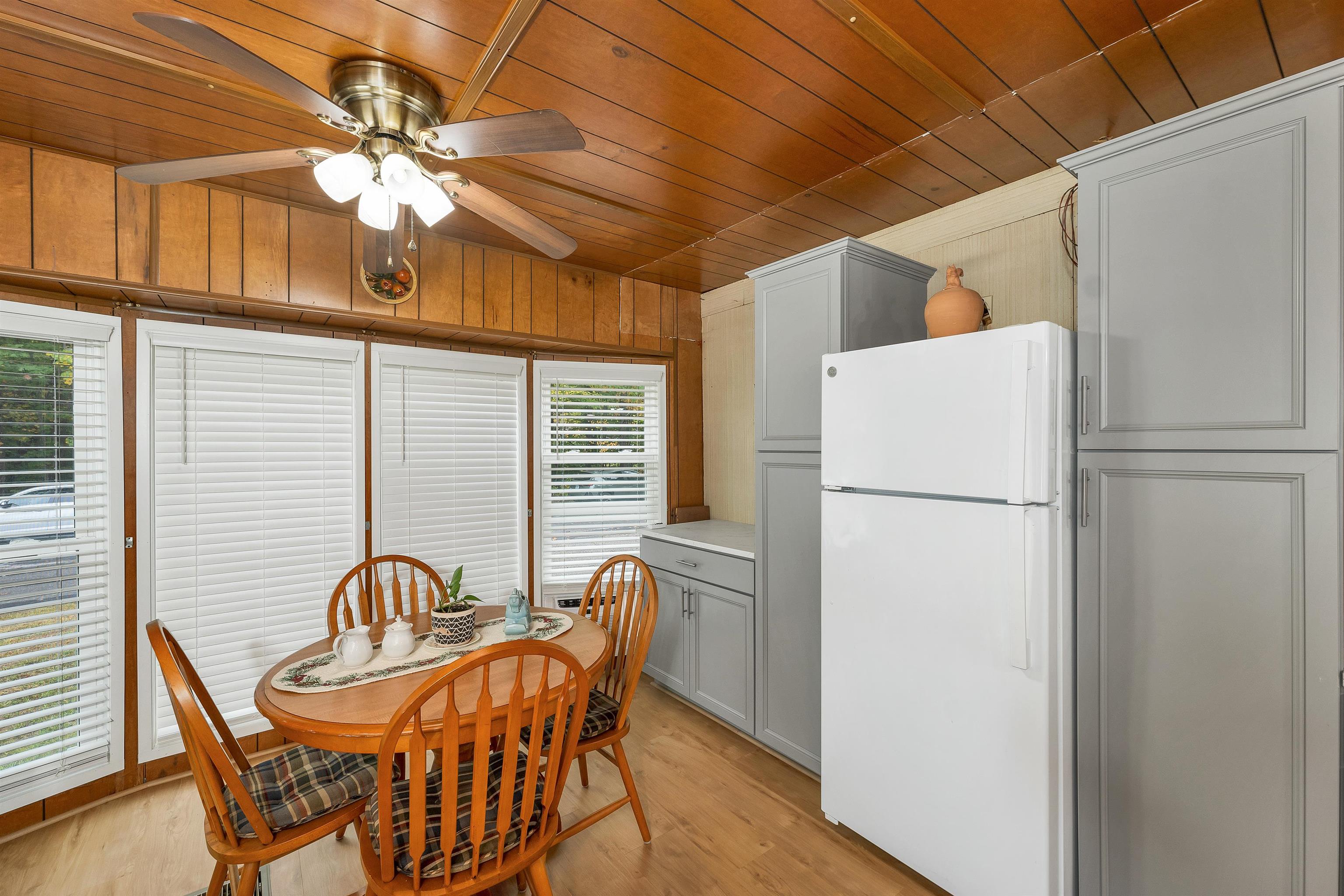 320 Old Lake Shore Road, Unit 3 Gilford, NH 03249 - Photo 4 of 41 Gallery Image 4