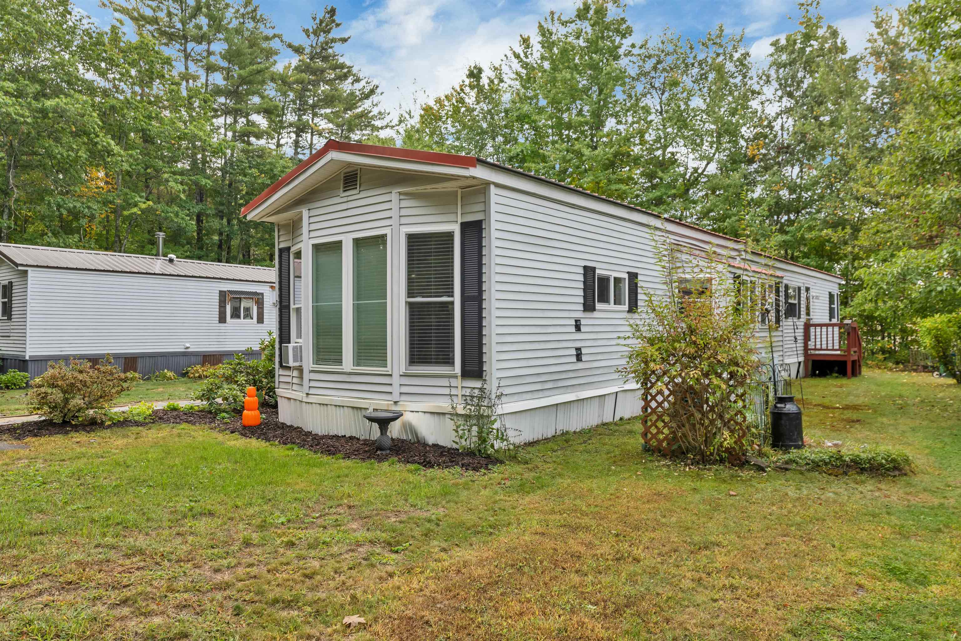 320 Old Lake Shore Road, Unit 3 Gilford, NH 03249 - Photo 6 of 41 Gallery Image 6