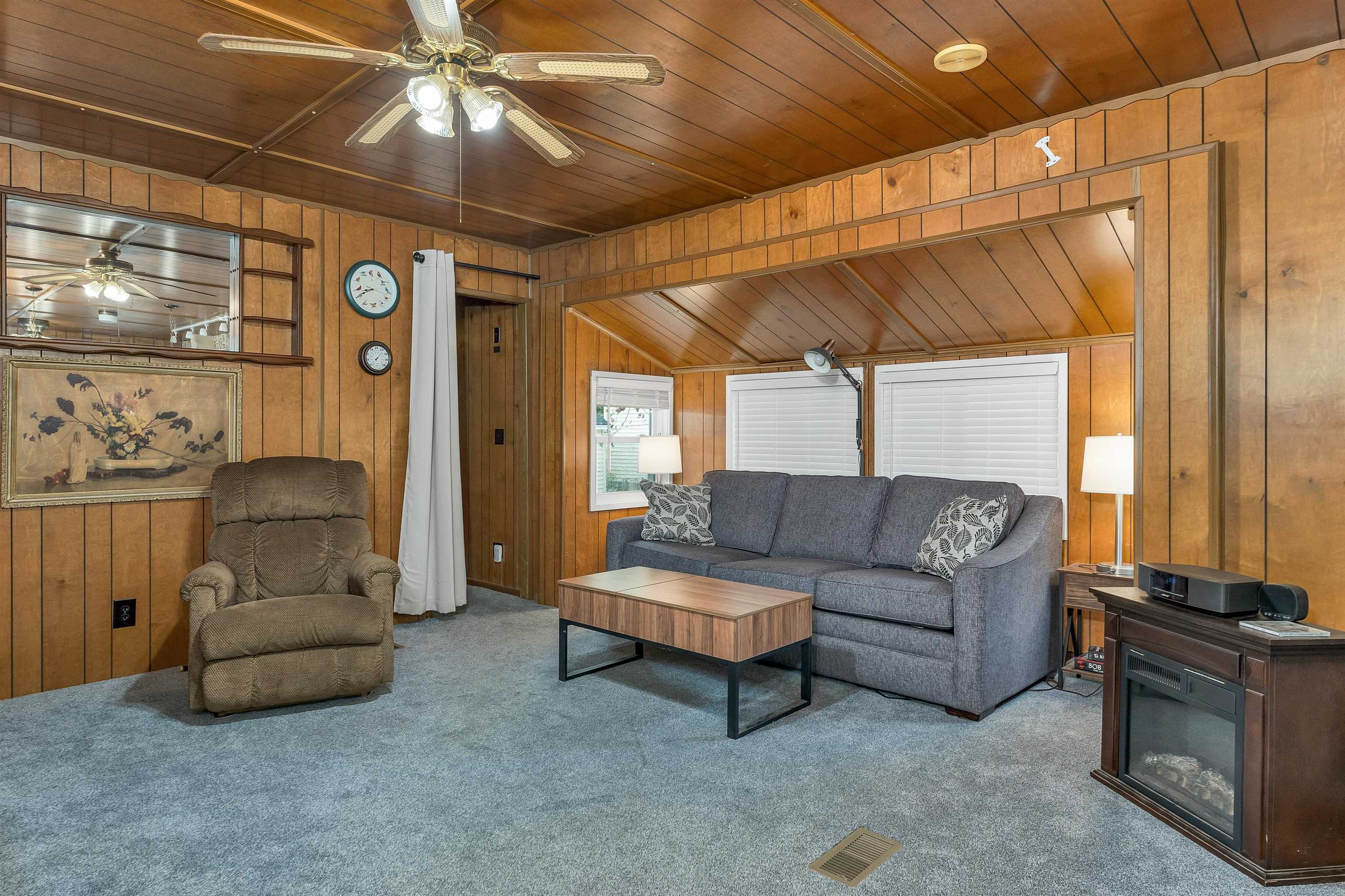 320 Old Lake Shore Road, Unit 3 Gilford, NH 03249 - Photo 7 of 41 Gallery Image 7