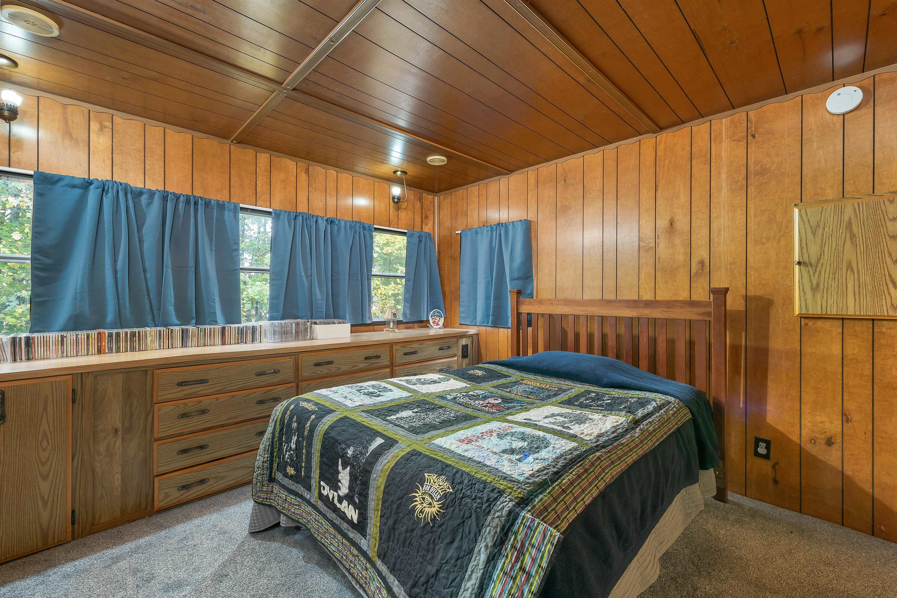 320 Old Lake Shore Road, Unit 3 Gilford, NH 03249 - Photo 10 of 41 Gallery Image 10