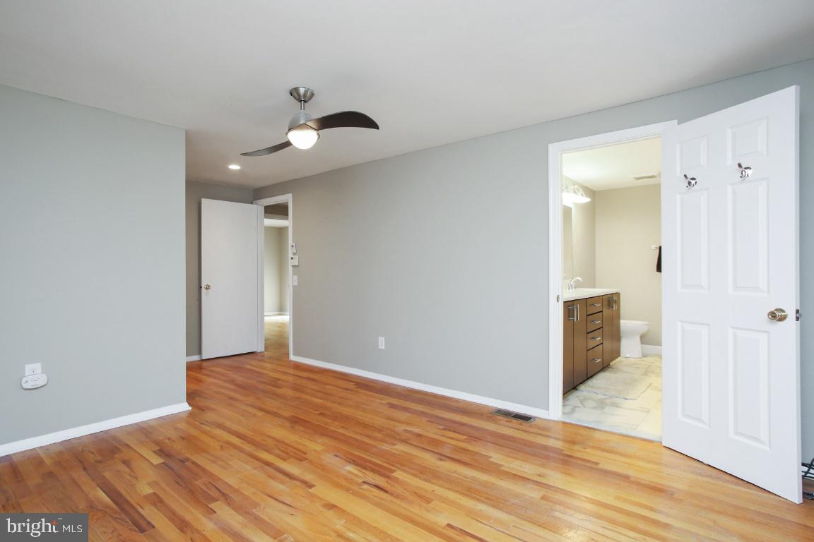 2225 Countryside Drive Silver Spring, MD 20905 - Photo 23 of 40